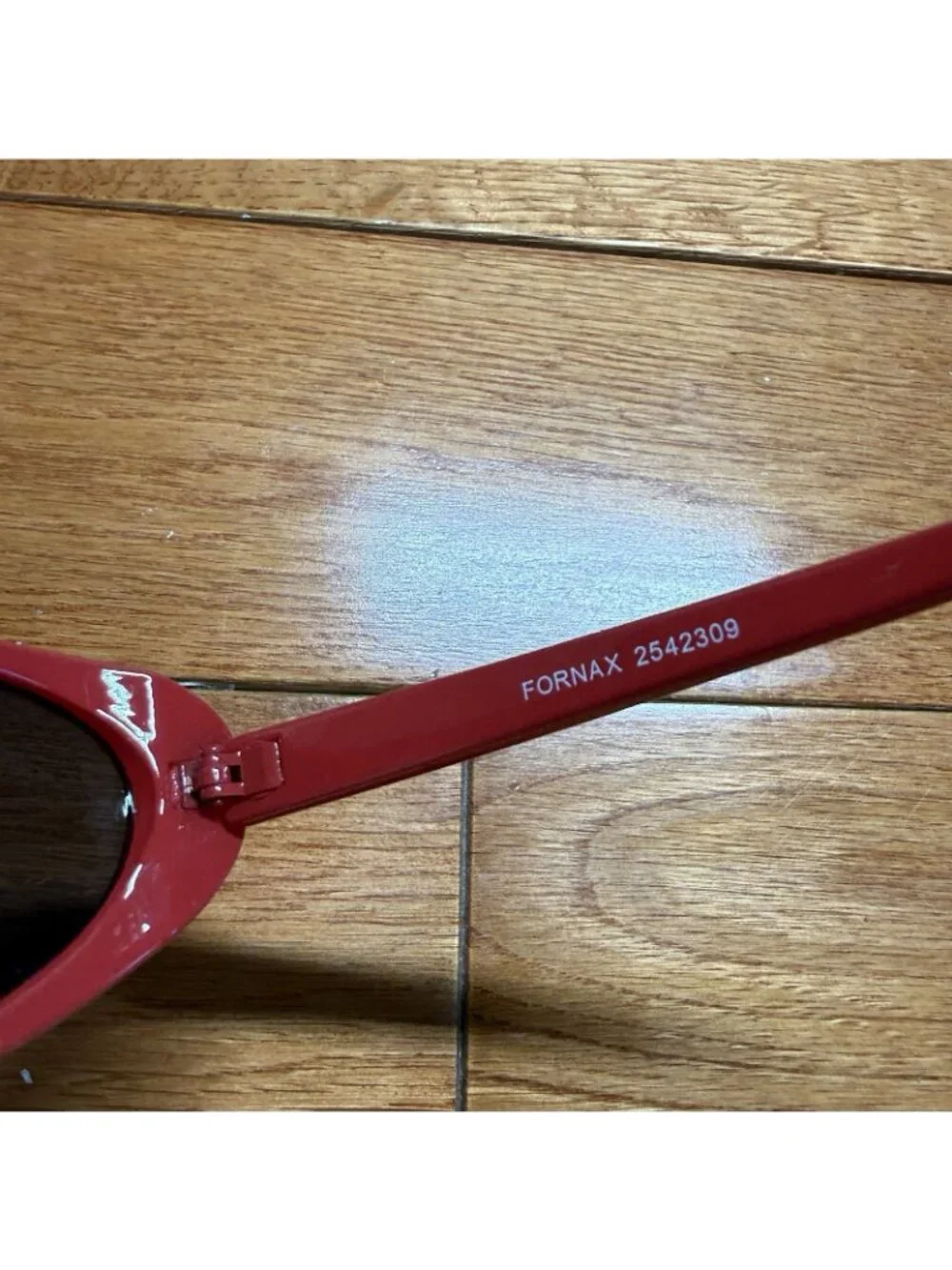 AIRE Fornax Red Oval Sunglasses Y2K Retro Slim Frame Trendy Street Style - Picture 8 of 9